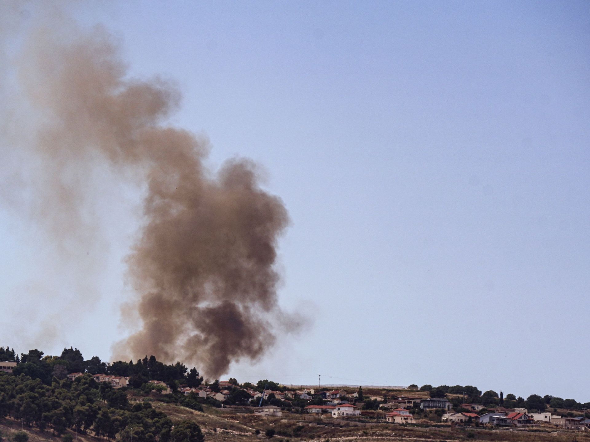 قتيلان في لبنان وحزب الله يهاجم 11 هدفا إسرائيليا | أخبار